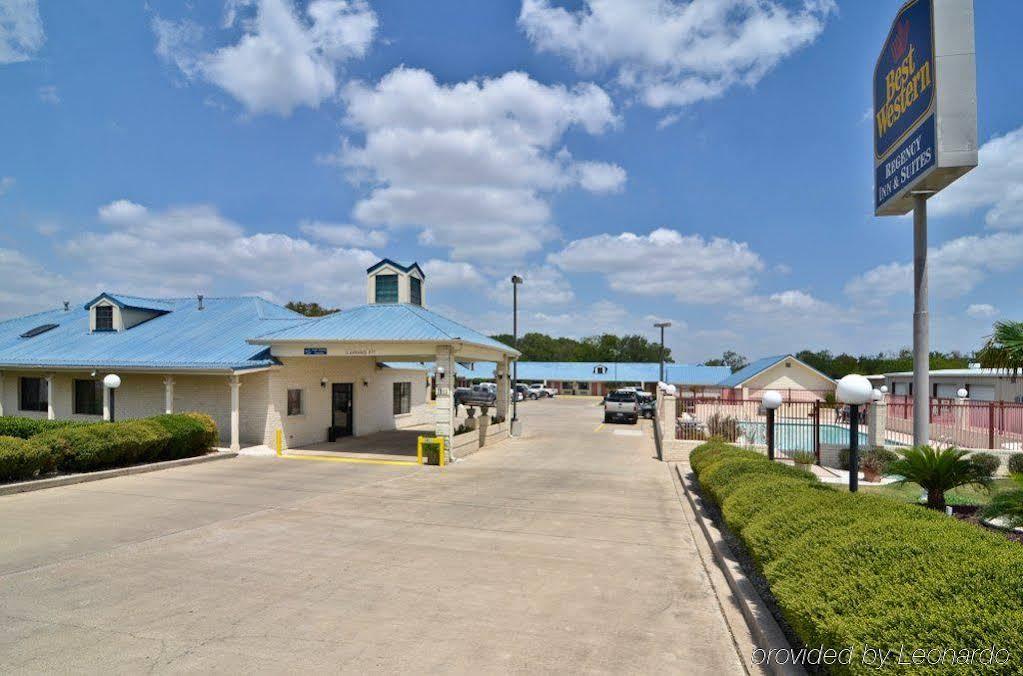 Best Western Regency Inn & Suites Gonzales Dış mekan fotoğraf