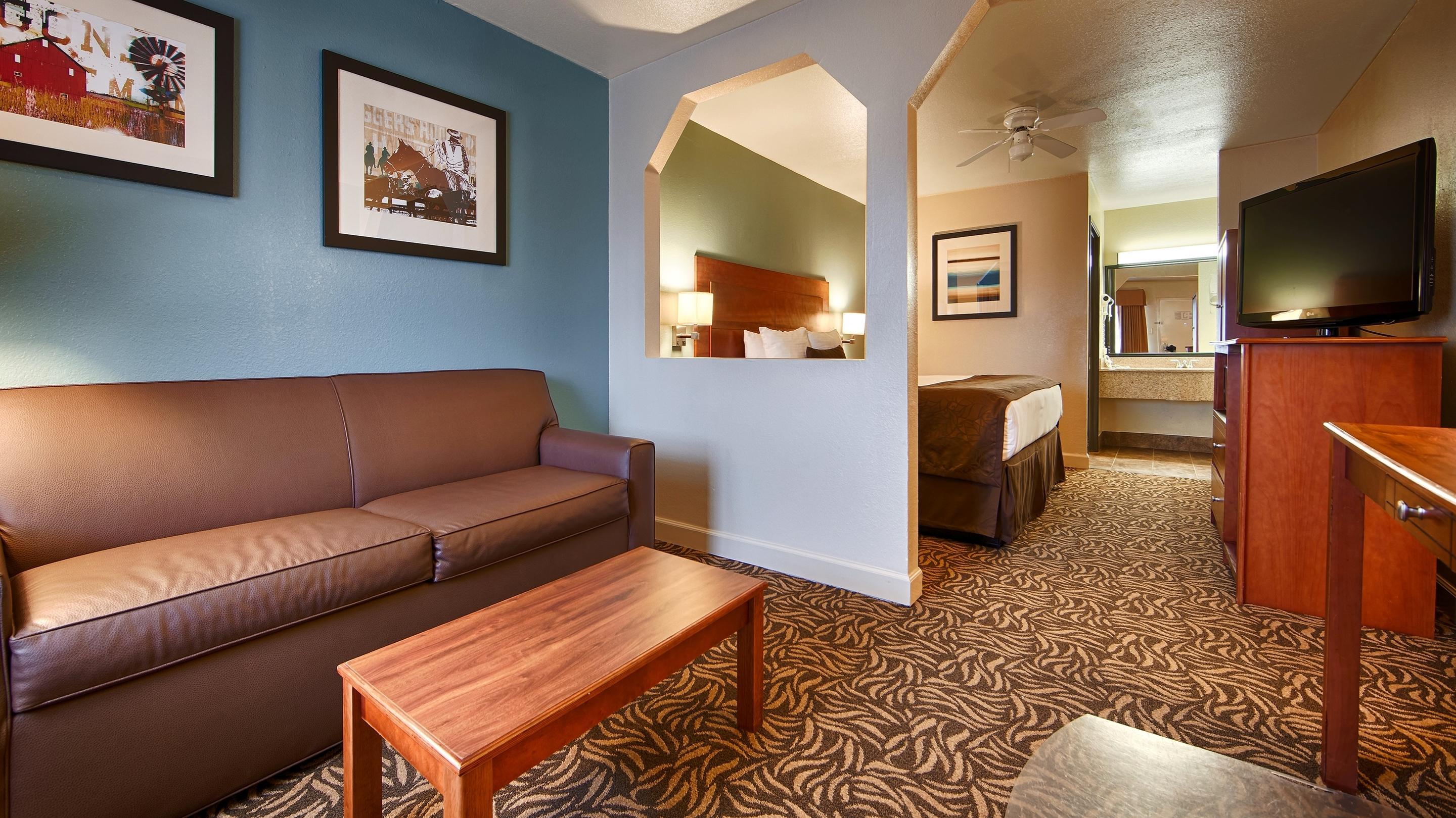 Best Western Regency Inn & Suites Gonzales Dış mekan fotoğraf