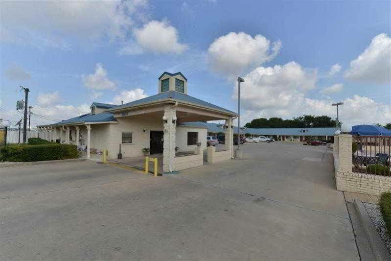 Best Western Regency Inn & Suites Gonzales Dış mekan fotoğraf